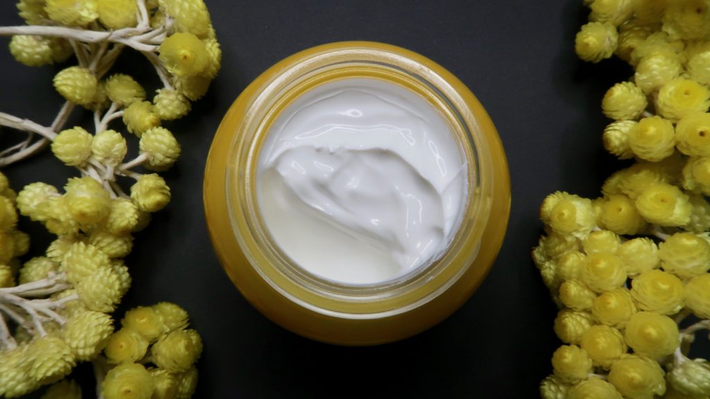 L'Occitane Divine Light Cream
